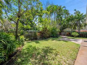 1614 NE 14TH St, Fort Lauderdale FL 33304