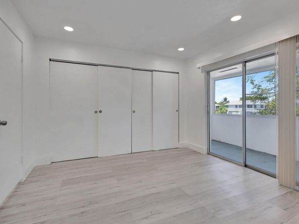 110 Dorchester E, West Palm Beach FL 33417
