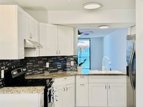 117 Lake Emerald Dr 205, Oakland Park FL 33309
