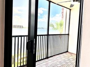 117 Lake Emerald Dr 205, Oakland Park FL 33309