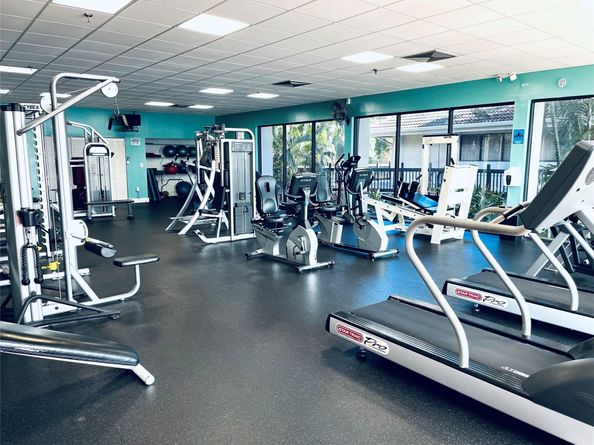 117 Lake Emerald Dr 205, Oakland Park FL 33309