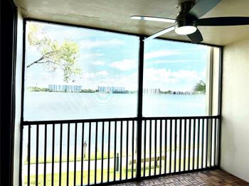 117 Lake Emerald Dr