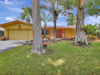 7241 NW 10th Court