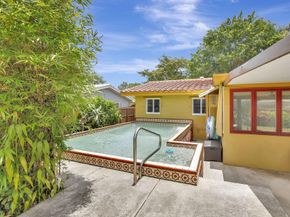 7241 NW 10th Court, Plantation FL 33313