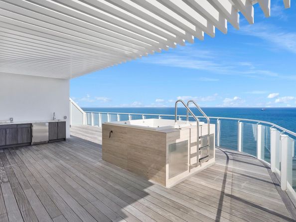 525 Fort Lauderdale Beach Blvd 1701, Fort Lauderdale FL 33304