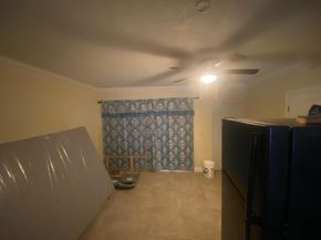 Undisclosed Address #RX-11105596, Lake Park FL 33403