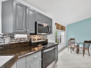 2804 Waters Edge Circle, Greenacres FL 33413