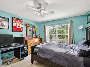 2804 Waters Edge Circle, Greenacres FL 33413