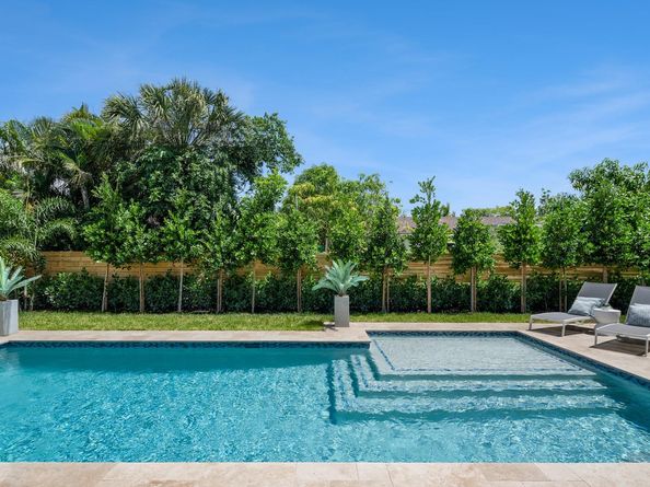 321 Palmetto Street, West Palm Beach FL 33405