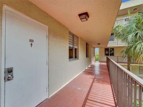 3121 Riverside Dr A303, Coral Springs FL 33065