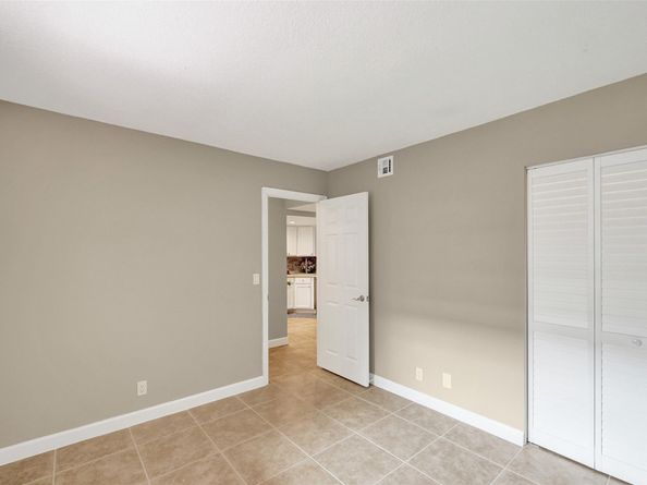 3121 Riverside Dr A303, Coral Springs FL 33065