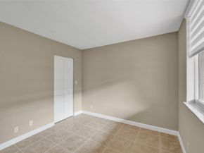 3121 Riverside Dr A303, Coral Springs FL 33065