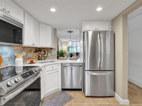 3121 Riverside Dr A303, Coral Springs FL 33065