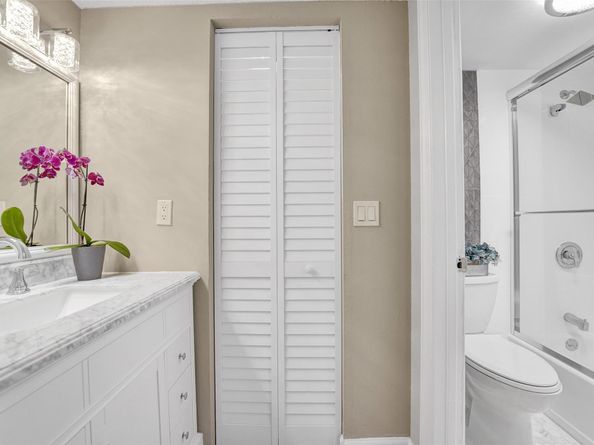 3121 Riverside Dr A303, Coral Springs FL 33065
