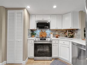 3121 Riverside Dr A303, Coral Springs FL 33065