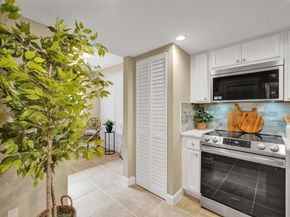 3121 Riverside Dr A303, Coral Springs FL 33065