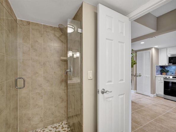 3121 Riverside Dr A303, Coral Springs FL 33065