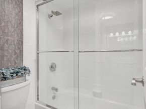3121 Riverside Dr A303, Coral Springs FL 33065