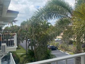 4001 S Ocean Boulevard 304, South Palm Beach FL 33480