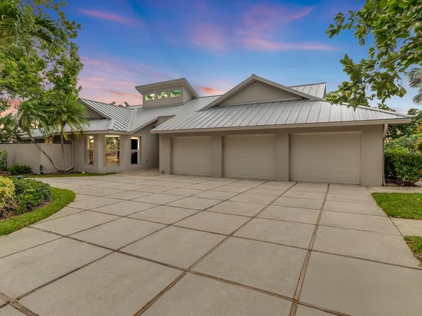 2839 Banyan Boulevard Circle NW, Boca Raton FL 33431