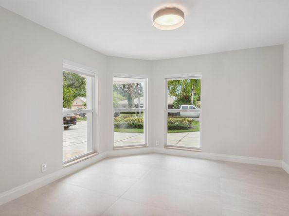 2839 Banyan Boulevard Circle NW, Boca Raton FL 33431