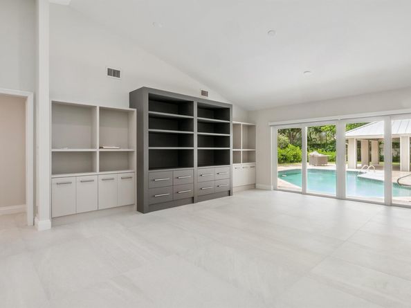 2839 Banyan Boulevard Circle NW, Boca Raton FL 33431