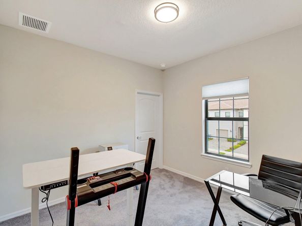 2138 Appleton Circle S, Oakland Park FL 33309