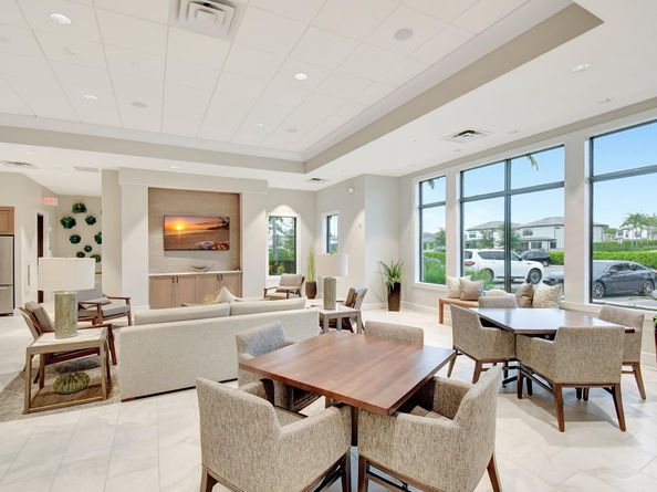 2138 Appleton Circle S, Oakland Park FL 33309