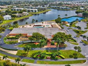 15451 Pembridge Drive 207, Delray Beach FL 33484