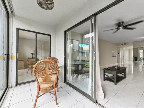 15451 Pembridge Drive 207, Delray Beach FL 33484