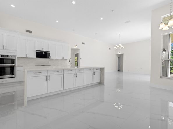 10648 Maple Chase Drive, Boca Raton FL 33498