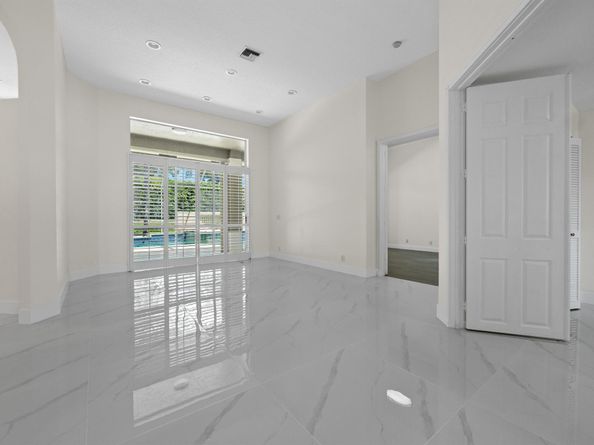 10648 Maple Chase Drive, Boca Raton FL 33498