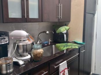 1250 E Sample Rd