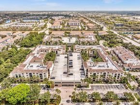 2 Renaissance Way 302, Boynton Beach FL 33426