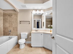 2 Renaissance Way 302, Boynton Beach FL 33426