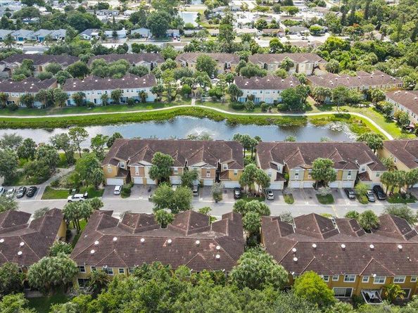 867 Pipers Cay Drive, West Palm Beach FL 33415