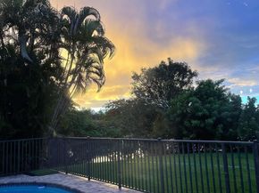 10798 Seacliff Circle, Boca Raton FL 33498