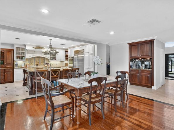 10798 Seacliff Circle, Boca Raton FL 33498