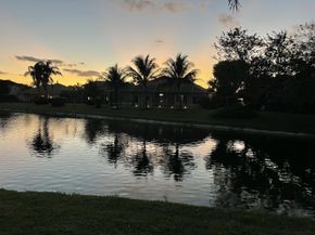 10798 Seacliff Circle, Boca Raton FL 33498