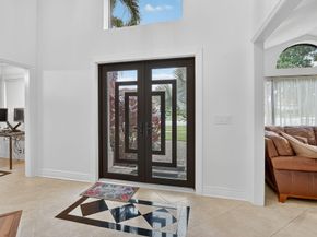 10798 Seacliff Circle, Boca Raton FL 33498
