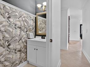 10798 Seacliff Circle, Boca Raton FL 33498