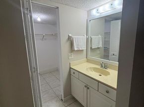 400 Commodore Drive 101, Plantation FL 33325