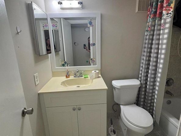 400 Commodore Drive 101, Plantation FL 33325