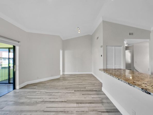 704 Freedom Court, Deerfield Beach FL 33442