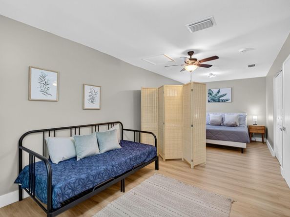 1520 SW 67th Ave, North Lauderdale FL 33068