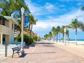 1438 Fletcher St, Hollywood FL 33020