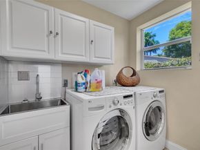 1438 Fletcher St, Hollywood FL 33020