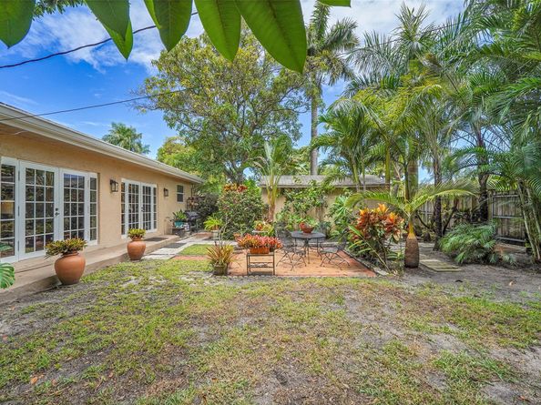 1438 Fletcher St, Hollywood FL 33020