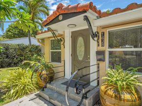 1438 Fletcher St, Hollywood FL 33020