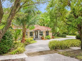 1438 Fletcher St, Hollywood FL 33020